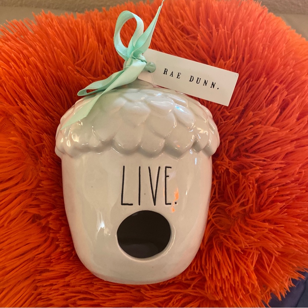 Rae Dunn "LIVE”  Acorn Crown Birdhouse